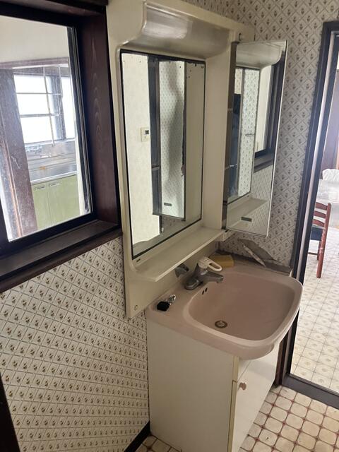 detached 石川県羽咋市本江町ア 地図を見る