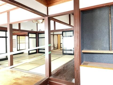 detached 石川県羽咋市粟生町リ 地図を見る