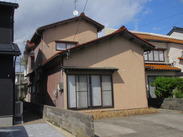石川県小松市の一戸建て | 540万円 | 4LDK | 246.78m² | Akiyama house finder