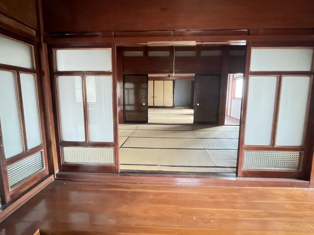 detached 石川県小松市里川町