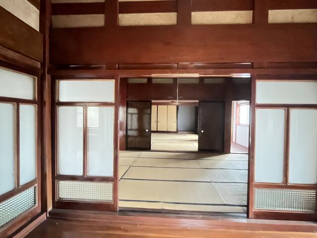 detached 石川県小松市里川町