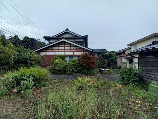 detached 石川県羽咋郡志賀町鹿頭 地図を見る