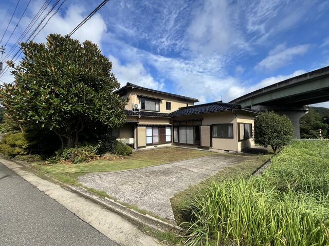 石川県金沢市の一戸建て | 1480万円 | 10DK | 401.88m² | Akiyama house finder