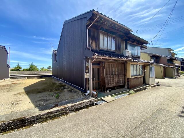 detached 富山県射水市八幡町１丁目