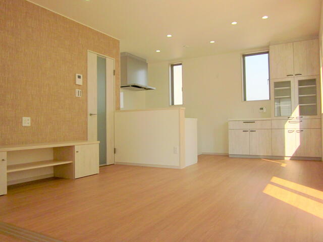 detached 石川県かほく市浜北 地図を見る