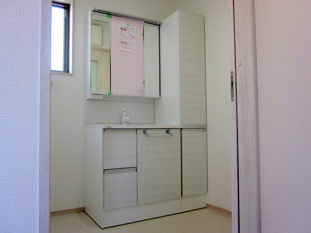 detached 石川県かほく市浜北 地図を見る