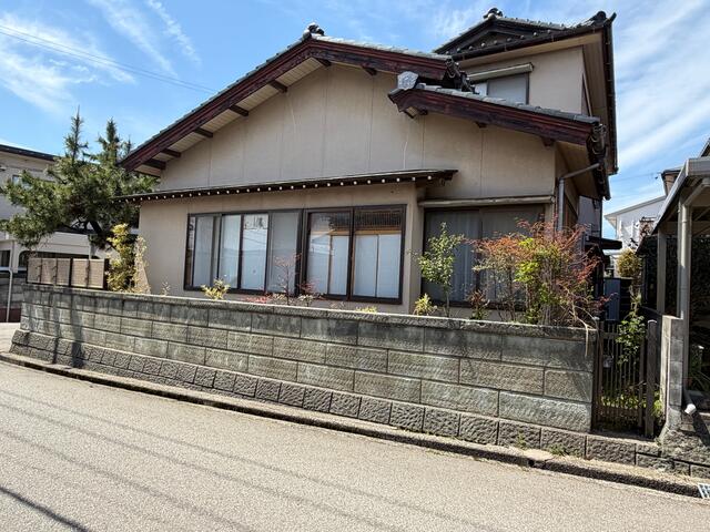 detached 石川県河北郡内灘町字緑台２丁目 地図を見る