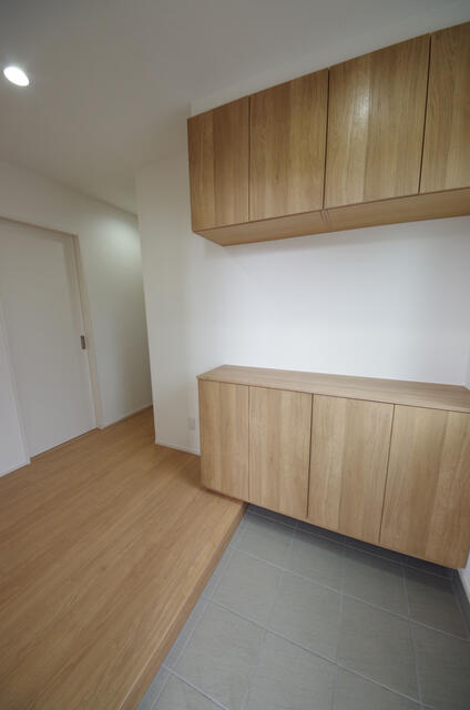 detached 富山県小矢部市埴生 地図を見る