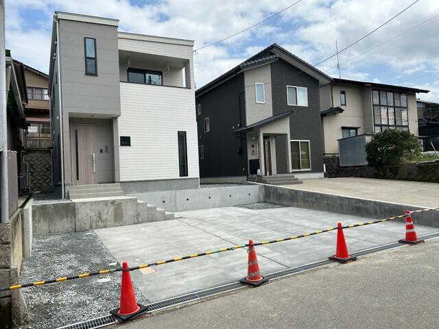 石川県金沢市の一戸建て | 2880万円 | 4LDK | 214.51m² | Akiyama house finder
