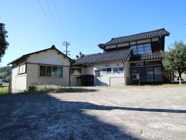 detached 石川県河北郡津幡町字田屋 地図を見る