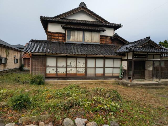 detached 石川県かほく市長柄町 地図を見る