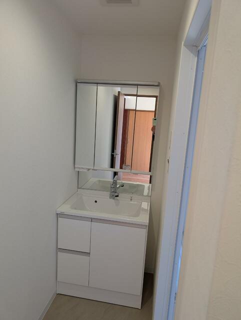 detached 石川県かほく市秋浜 地図を見る