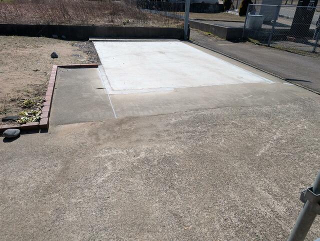 detached 石川県かほく市秋浜 地図を見る