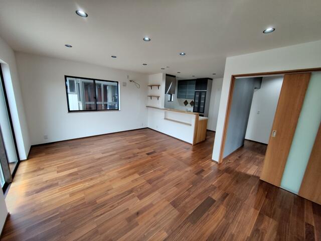 detached 石川県能美市緑が丘９丁目 地図を見る