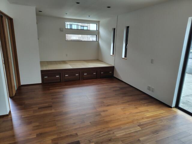 detached 石川県能美市緑が丘９丁目 地図を見る