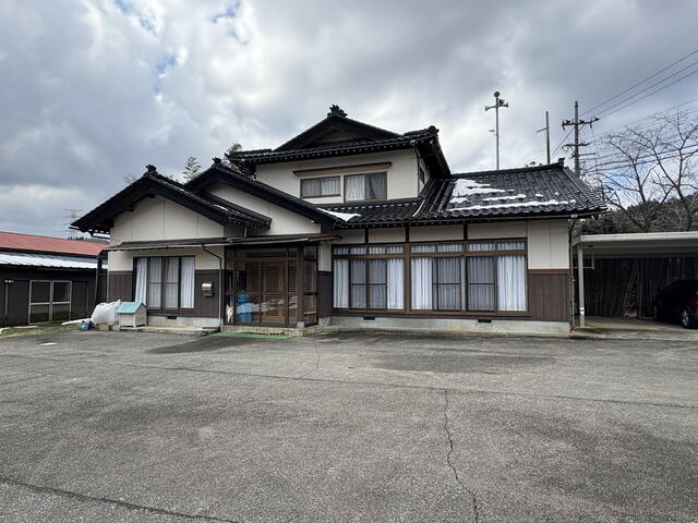 detached 石川県鹿島郡中能登町瀬戸 地図を見る