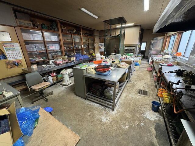detached 石川県鹿島郡中能登町良川 地図を見る