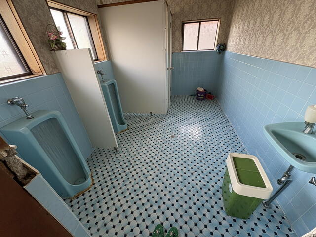detached 石川県鹿島郡中能登町良川 地図を見る
