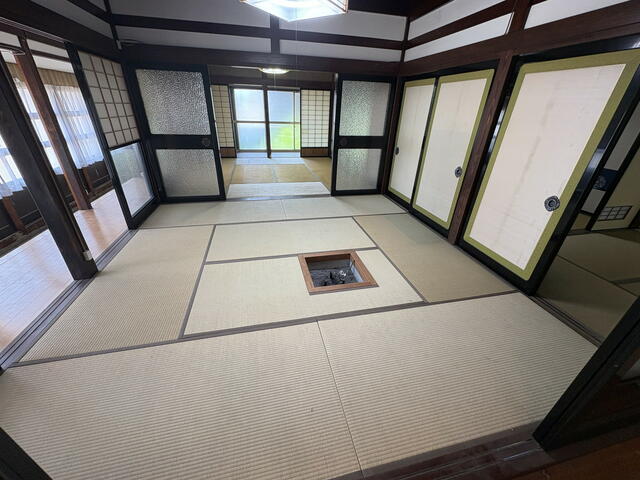 detached 石川県七尾市飯川町 地図を見る