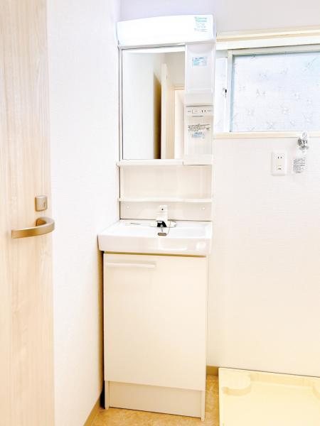 detached 石川県鹿島郡中能登町黒氏 地図を見る