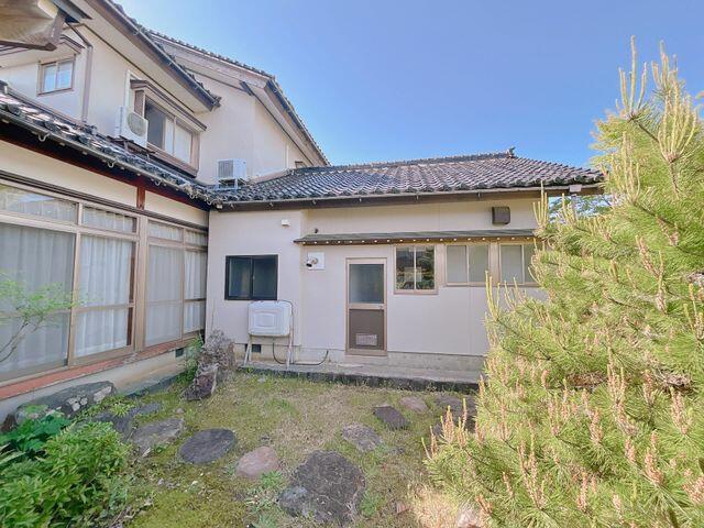 detached 石川県羽咋郡志賀町神代 地図を見る