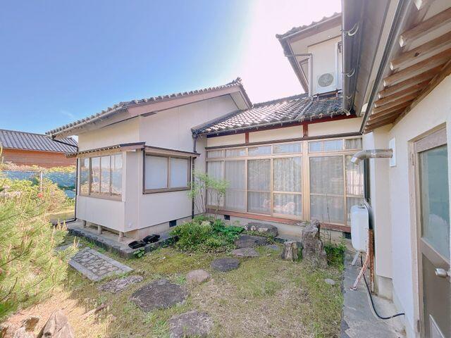 detached 石川県羽咋郡志賀町神代 地図を見る