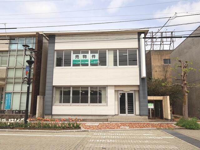 現地（外観）