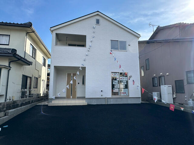 detached 石川県かほく市高松 地図を見る