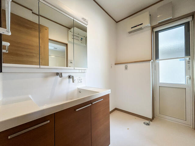 detached 石川県河北郡津幡町字杉瀬 地図を見る