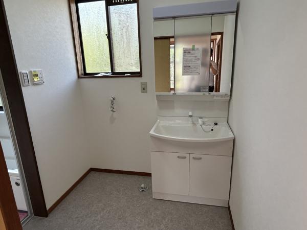 detached 福井県丹生郡越前町織田 地図を見る