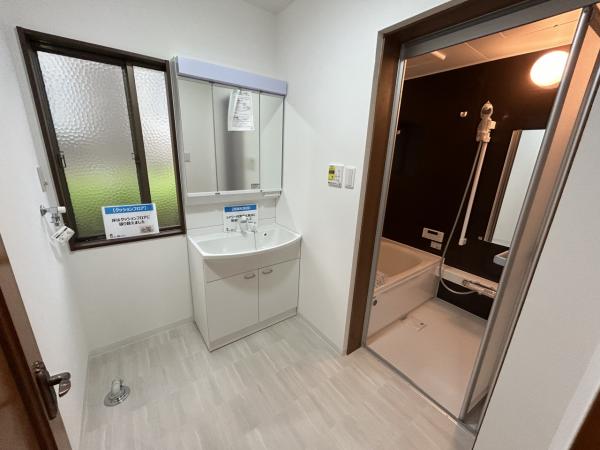 detached 福井県丹生郡越前町朝日 地図を見る