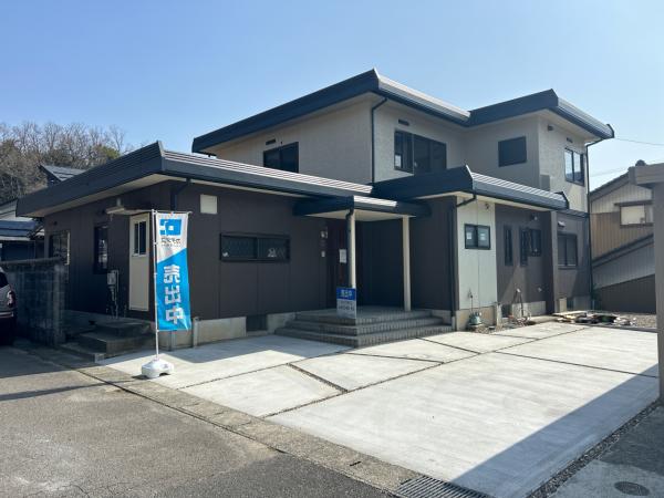 福井県敦賀市の一戸建て | 1849万円 | 6LDK | 481.19m² | Akiyama house finder