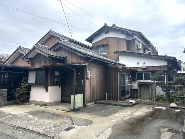 福井県敦賀市の一戸建て | 1749万円 | 3LDK | 176.33m² | Akiyama house finder