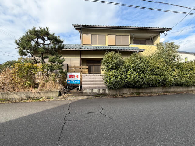 福井県福井市の一戸建て | 1990万円 | 5SLDK | 258.71m² | Akiyama house finder