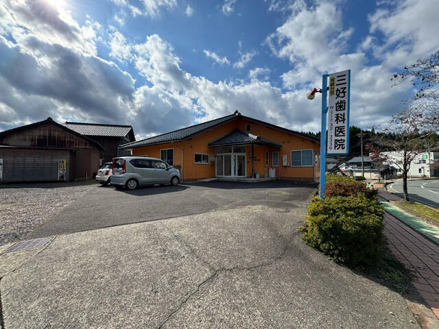 現地（駐車場）