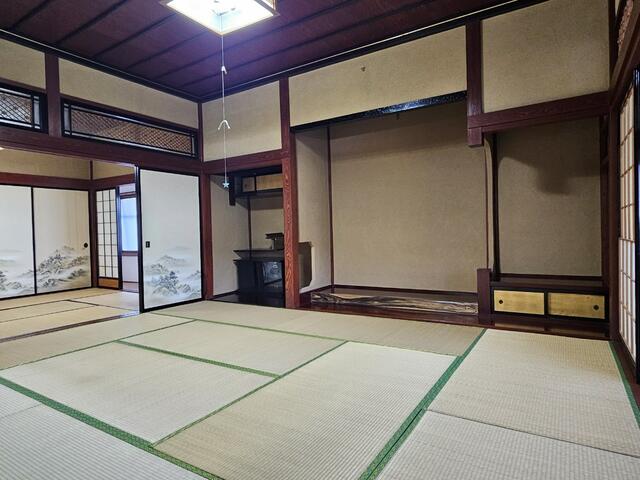 detached 福井県大野市篠座町