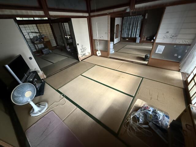 detached 福井県勝山市北郷町伊知地 地図を見る