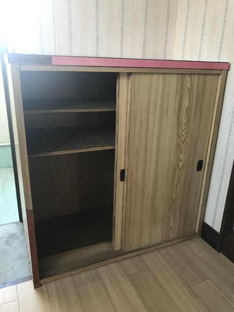 収納／玄関ドアの横にはシューズボックスがあります