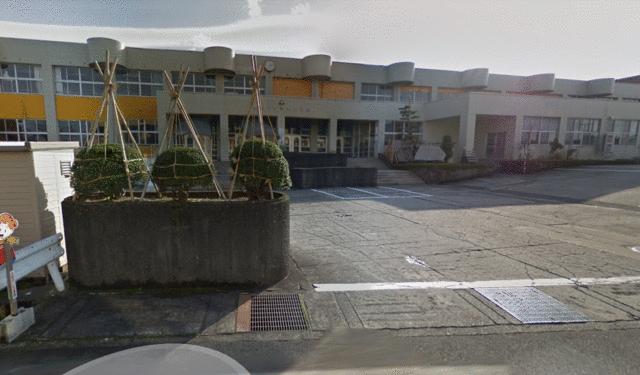 大野市立有終東小学校 (669m)