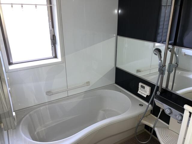 広いユニットバス