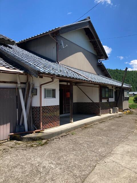 detached 福井県丹生郡越前町金谷
