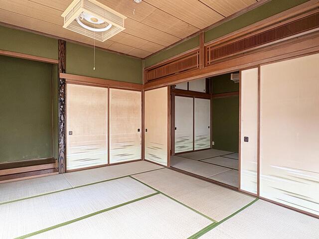 detached 福井県鯖江市上氏家町 地図を見る