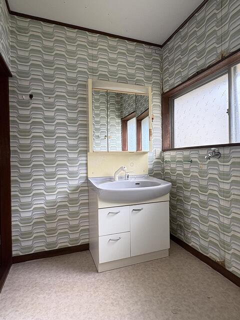 detached 福井県鯖江市上氏家町 地図を見る