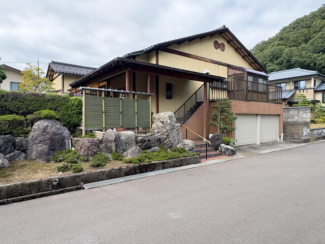 福井県越前市の一戸建て | 3280万円 | 5SDK | 803.9m² | Akiyama house finder