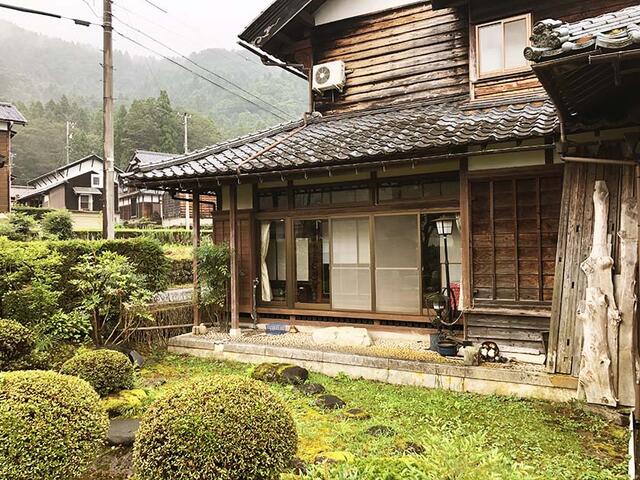 detached 福井県勝山市片瀬