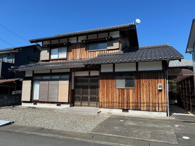 福井県小浜市の一戸建て | 1300万円 | 6DK | 214.88m² | Akiyama house finder