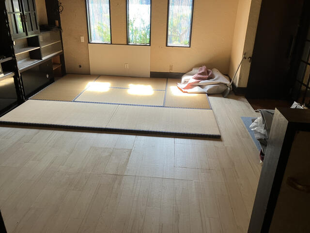 元・店舗部（スナック跡）