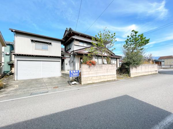 福井県大野市の一戸建て | 2049万円 | 4SLDK | 415.37m² | Akiyama house finder