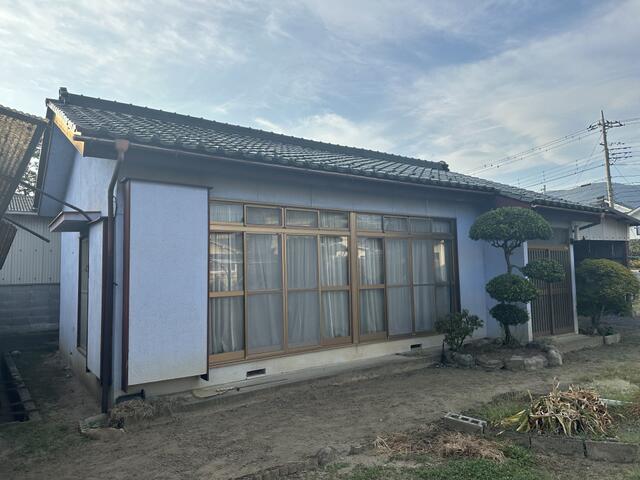 detached 山梨県笛吹市石和町四日市場 地図を見る