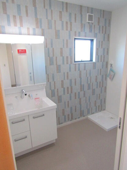 detached 山梨県中巨摩郡昭和町河東中島 地図を見る